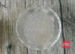 Illustration of how to make fruit sago 7