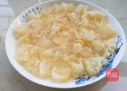  Tremella and snow pear soup Practice illustration 3