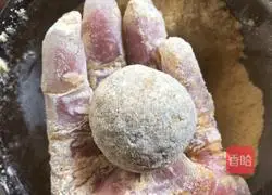 Illustration of how to make cabbage dumplings 12