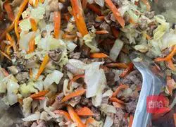 Illustration of how to make crystal steamed dumplings 2