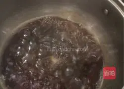 Illustration of how to make pearl milk tea (family version) 2