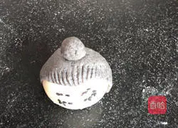 Illustration of how Zhu Bajie carries his wife on his back 16