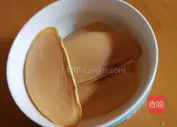 Illustration of how to make egg pancakes 10