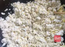 Illustration of how to make vegetarian leek buns 8