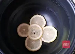 Illustration of how to make Sichuan clam lemon paste 6