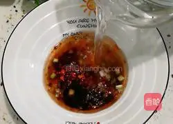 Illustration of hand-rolled noodles with juice 9