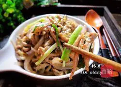 Illustration of how to make shredded pork with green onions 15