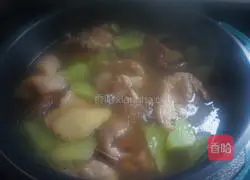 Illustration of how to make lettuce, mushrooms, hoof and pig soup 12