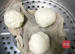 Illustration of how to make steamed millet cake 5