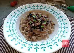 Recipe for Mushroom and Fungus Meat Sauce Noodles (Baby Version) 7