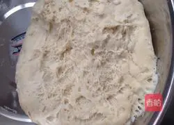 Illustration of how to make carrot meat buns 6