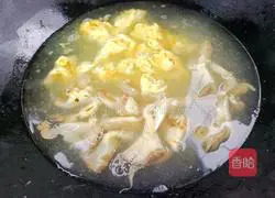 Mushroom egg noodle soup recipe 6