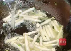 Low-calorie spinach soup recipe 3