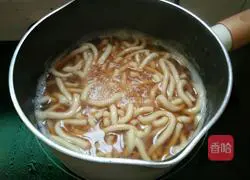 Illustration of how to make sugar noodles 7