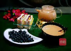 Illustration of how to make pearl milk tea 22