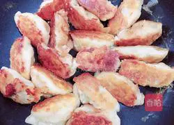 Illustration of how to make fried dumplings with bean-flavored soy milk 10