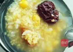 Illustration of how to make nutritious millet and sea cucumber porridge 6