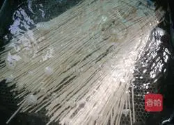 Illustration of how to make pork belly soba noodles 6