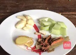 Illustration of how to make peach braised pork 3