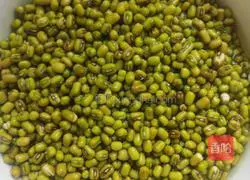 Lotus root and mung bean pork ribs soup recipe 1