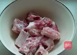 Illustration of how to cook pork ribs with potatoes 1