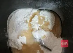 Illustration of how to make simple and delicious pizza 3