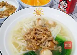 Illustration of how to make shredded pork hot noodles 12