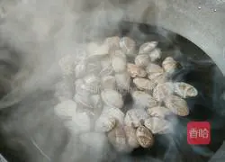 Illustration of how to make cold clam noodles 7