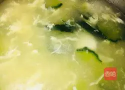 Illustration of how to make delicious cucumber and egg soup 6