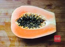 Papaya and Tremella Soup Recipe Illustration 3