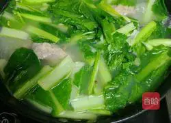Picture 6 of how to make cabbage and pork ribs soup
