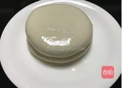 Illustration of how to make hand-pulled noodles 3