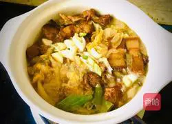 Illustration of how to make casserole with braised pork and sauerkraut 7