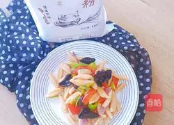 Illustration of how to make stir-fried scissor noodles with seasonal vegetables 11