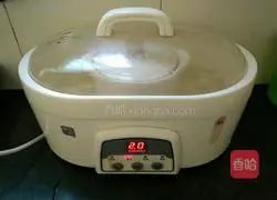 Purple sweet potato and white fungus Illustration of how to make soup 9