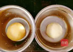 Illustration of how to make sugar-free two-color steamed buns 7
