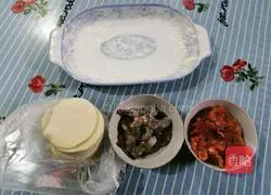 Illustration of how to make egg-roasted dumplings 1