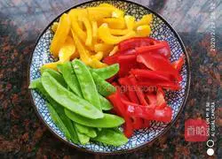 Illustration of how to make fried pasta with fresh vegetables 4