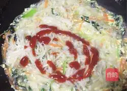 Illustration of making nutritious fresh vegetable noodles 7