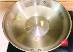 Peanut Lotus Root Pork Ribs Soup Recipe Illustration 2