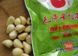 Illustration of how to make duck feet soup 3