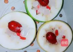 Illustration of how to make red dates, snow fungus, rock sugar and snow pear 3