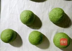 Illustration of how to make fresh bean paste buns 14