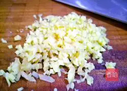 Illustration of how to make double bean buns 9