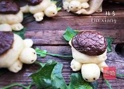 Illustration of how to make little turtle steamed buns 11