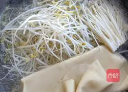 Illustration of how to make cold bean sprouts and shredded beans 5
