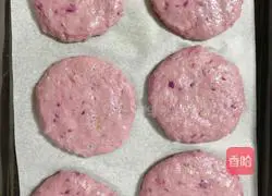 Illustration of how to make fried yellow peach cheese and purple sweet potato buns 11