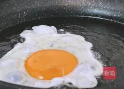 Illustration of how to make small noodles in clear soup 5