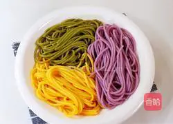 Illustration of how to make low-calorie summer cold noodles 9