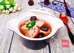 Illustration of how to make red date and lotus root chicken soup 12